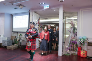 IMG-106